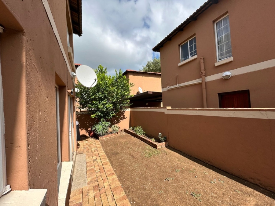 2 Bedroom Property for Sale in Vaalpark Free State